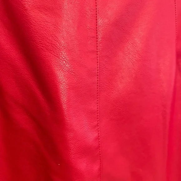 NWT Anthropologie Brand Red Faux Leather Skirt - Picture 4 of 13